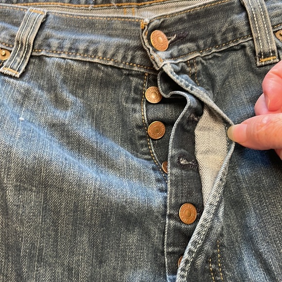 Levi’s Original 501 Straight Leg Button Fly Jeans - Picture 5 of 11